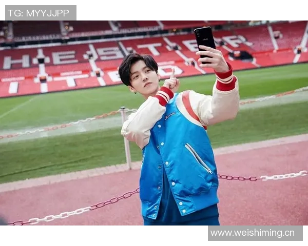 足球明星热身服的时尚魅力与设计风格解析图片展示